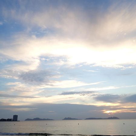 Atico En La Playa De Samil Apartment Vigo Exterior foto
